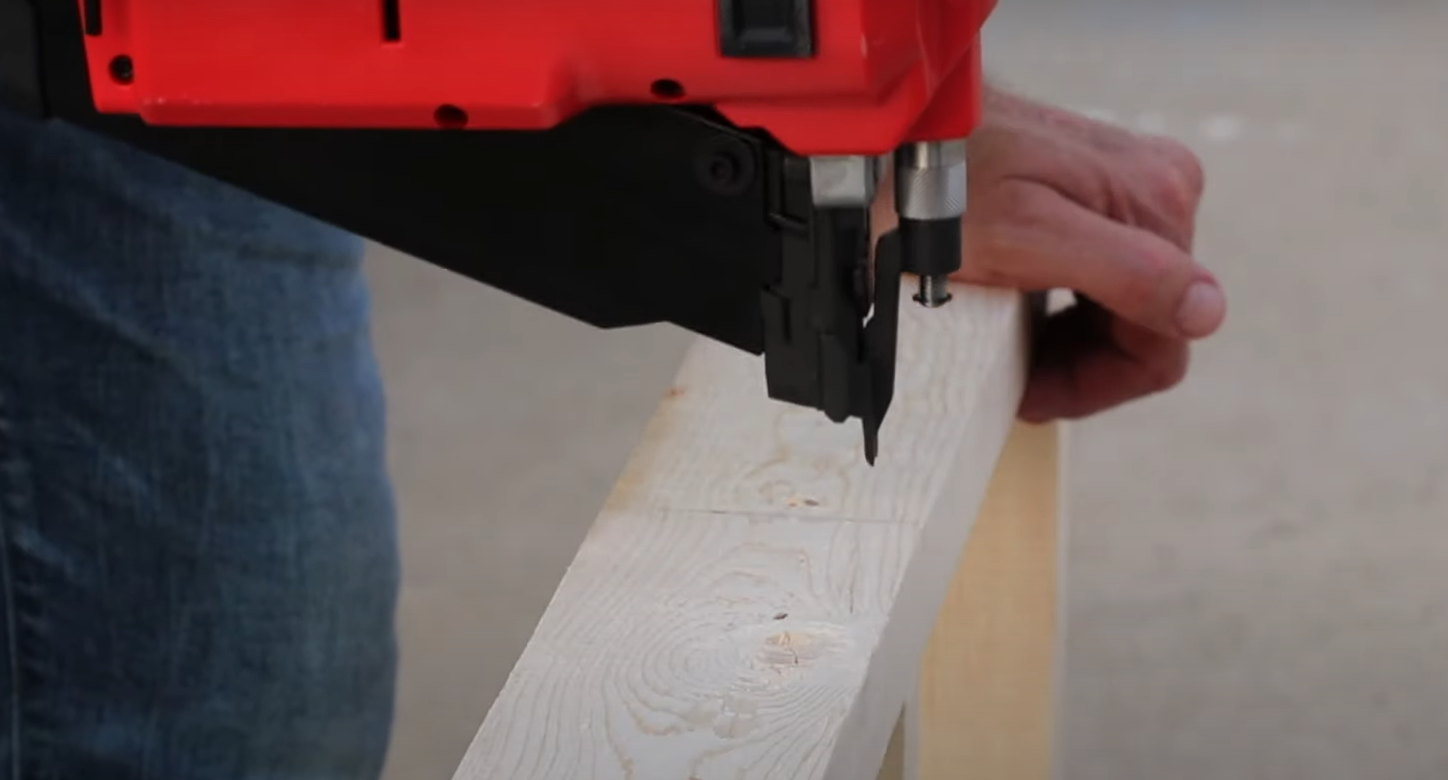 21 vs. 30 Degree Framing Nailer What’s the Difference? NailersHub
