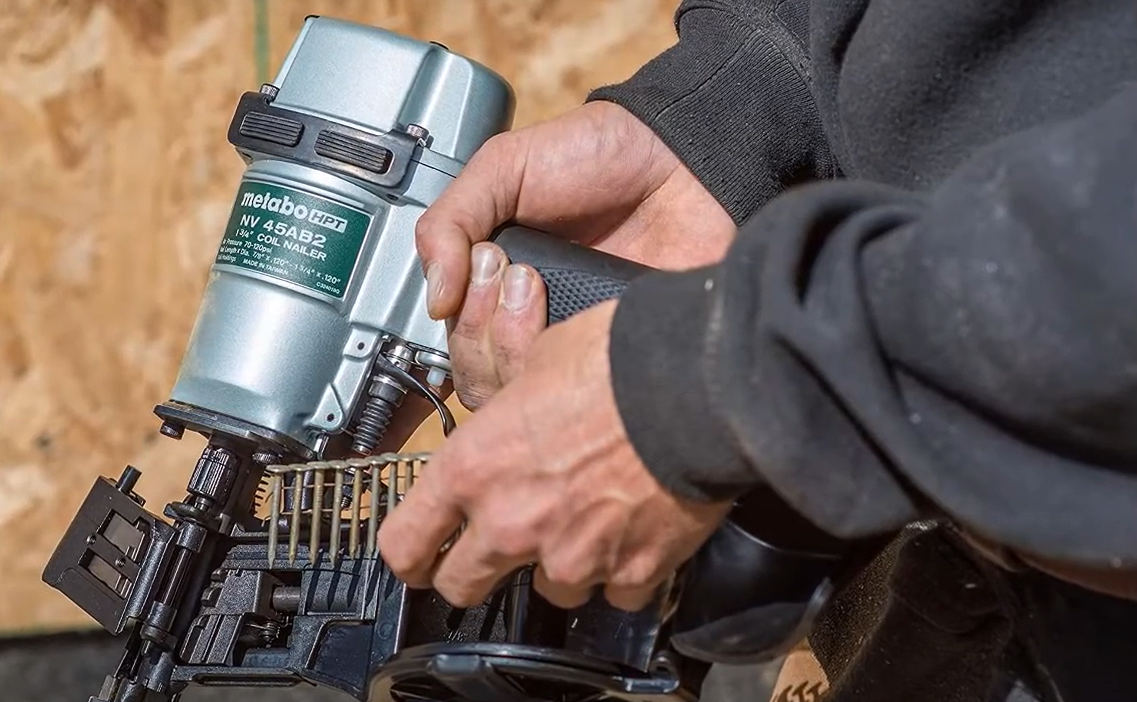 AeroPro CN45N Professional Roofing Nailer Review NailersHub